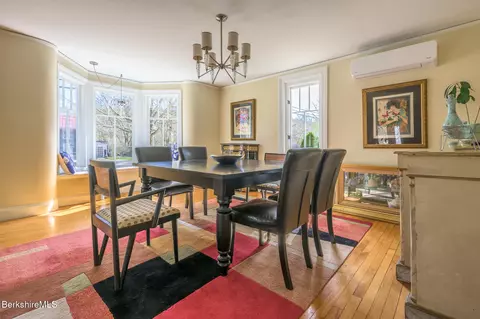 Dining - 40 Main St, Egremont, MA 01258 photo 2 of 3