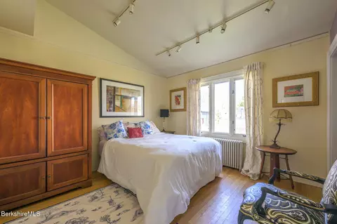 Bedroom - 40 Main St, Egremont, MA 01258 photo 2 of 5