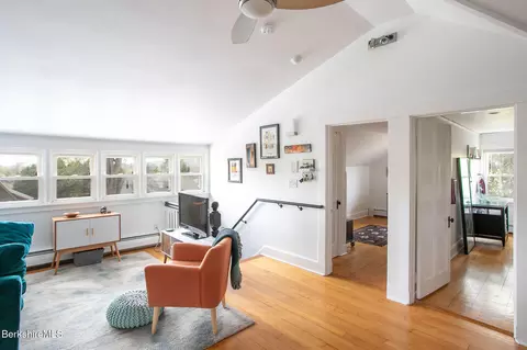 12 Manville St, Great Barrington, MA 01230