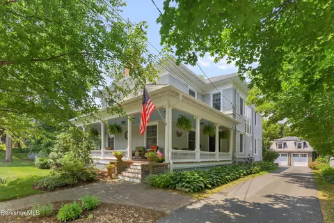 40 Commonwealth Ave, Pittsfield, MA 01201