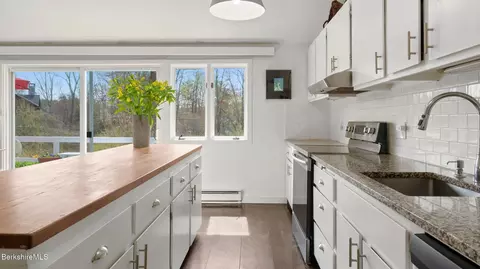 Kitchen - 17 2nd St, Egremont, MA 01230 photo 1 of 1