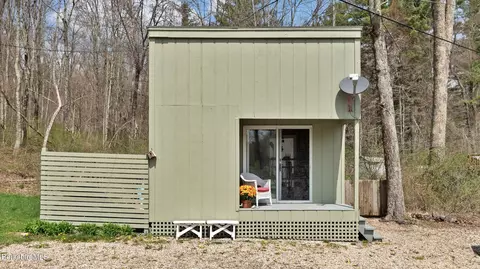 Exterior - 17 2nd St, Egremont, MA 01230 photo 2 of 5