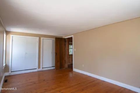207-209 Main St, Becket, MA 01223 photo 21