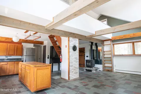 207-209 Main St, Becket, MA 01223 photo 3