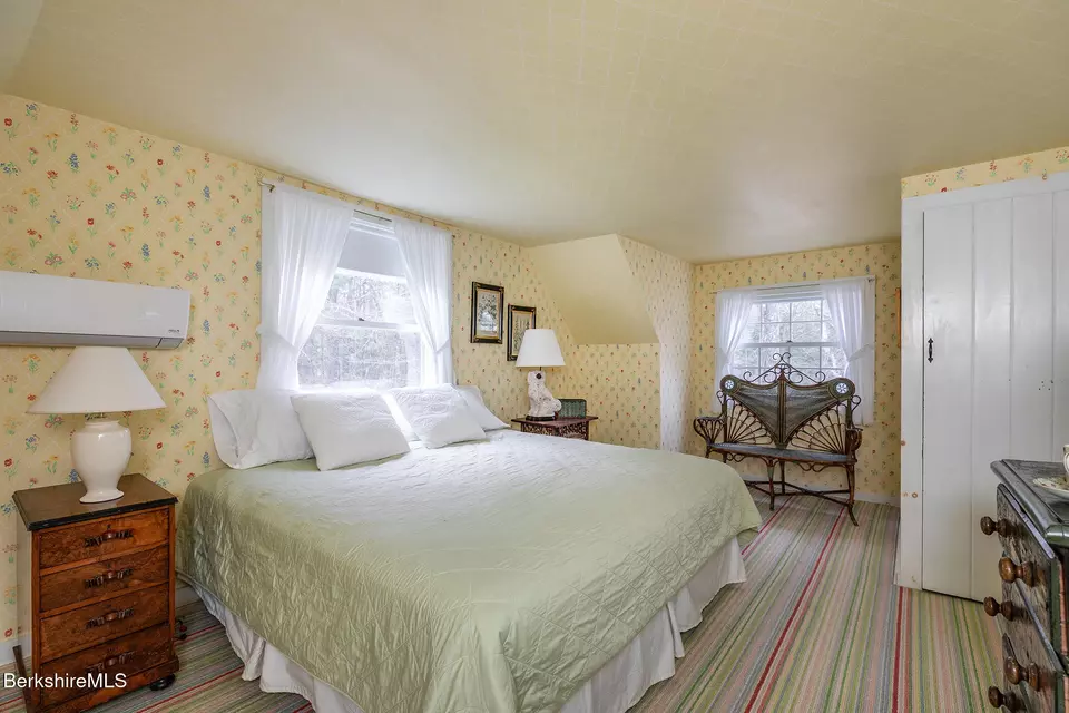 Bedroom - 92 Old Colebrook Rd, Colebrook, CT 06021 photo 4 of 5