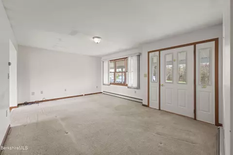 470 Peru Rd, Windsor, MA 01270 photo 14