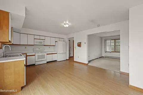 470 Peru Rd, Windsor, MA 01270 photo 5