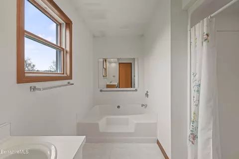 470 Peru Rd, Windsor, MA 01270 photo 18