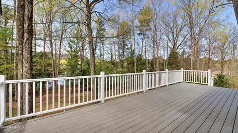 Exterior - 7 Cedar Ln, Lenox, MA 01240 photo 1 of 3