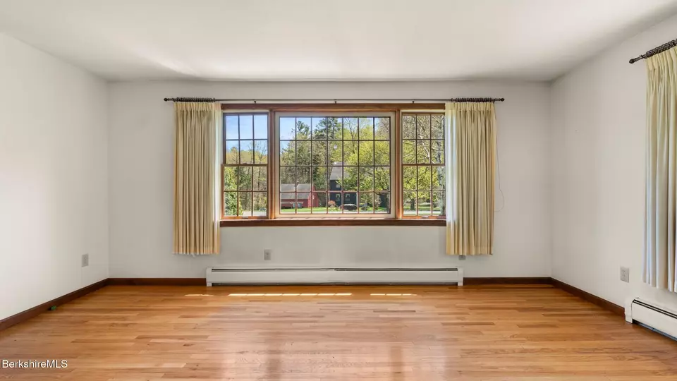 Living - 7 Cedar Ln, Lenox, MA 01240 photo 2 of 7