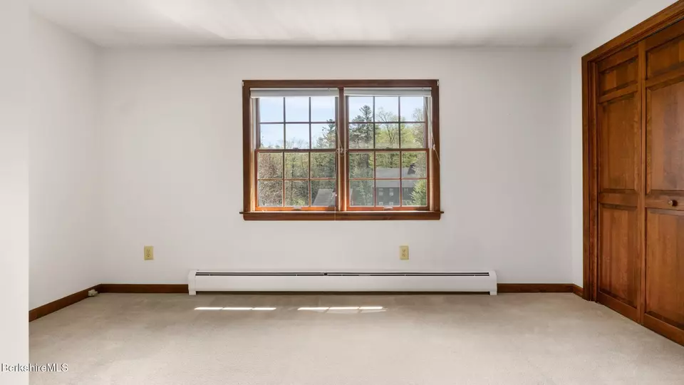 Bedroom - 7 Cedar Ln, Lenox, MA 01240 photo 5 of 7