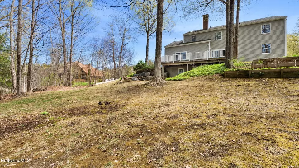 Exterior - 7 Cedar Ln, Lenox, MA 01240 photo 2 of 3