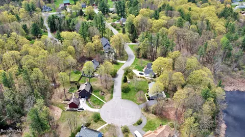 7 Cedar Ln, Lenox, MA 01240 photo 41