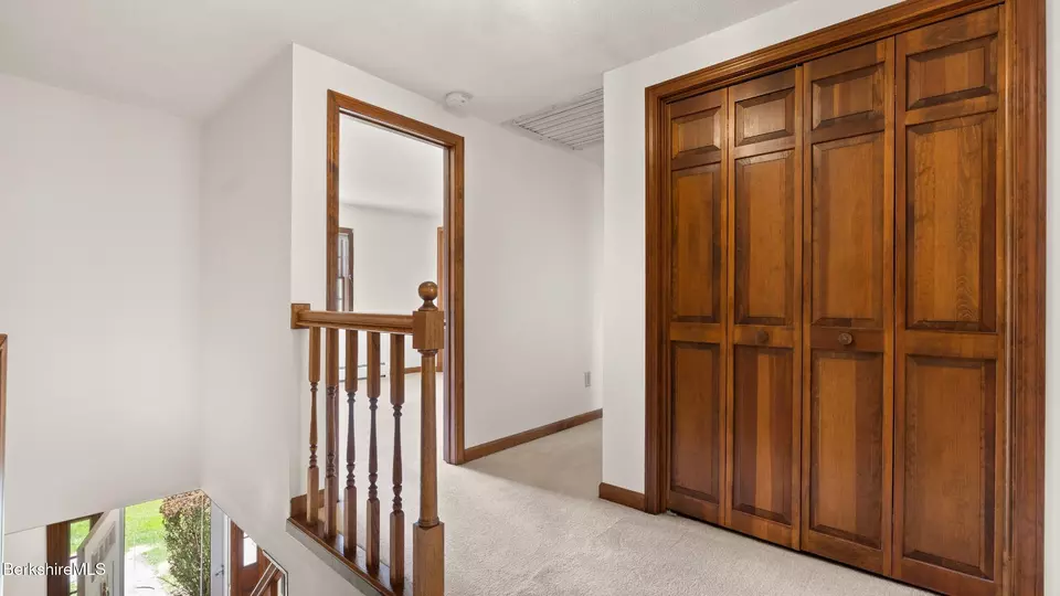 Entry Way - 7 Cedar Ln, Lenox, MA 01240 photo 3 of 3