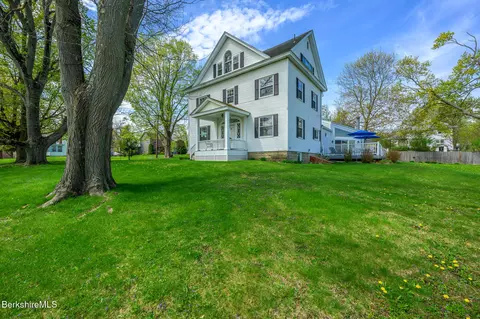100 Holmes Rd, Pittsfield, MA 01201