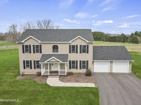 22 Kathy Way, Pittsfield, MA 01201