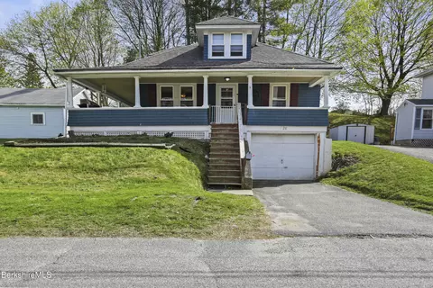28 Upton St, Adams, MA 01220