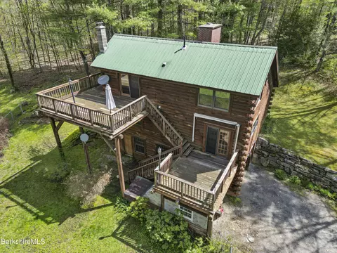 189 Cross Place Rd, Washington, MA 01223