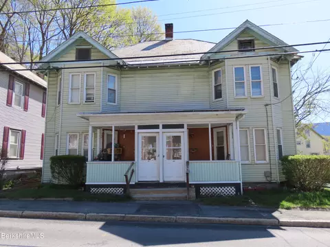 164 166 Houghton St, North Adams, MA 01247