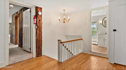 Entry Way - 6 Tyringham Rd, Monterey, MA 01245 photo 1 of 2
