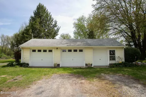 567 S Main St, Sheffield, MA 01257 photo 46
