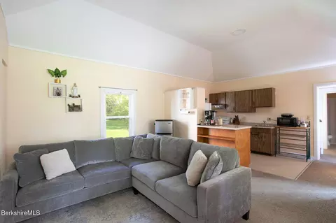 567 S Main St, Sheffield, MA 01257 photo 41