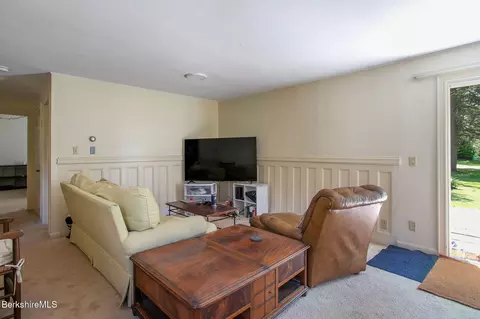 567 S Main St, Sheffield, MA 01257 photo 19