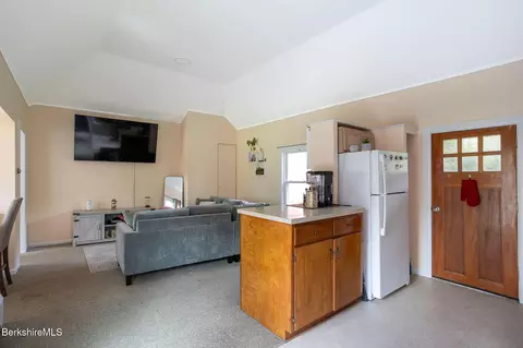 567 S Main St, Sheffield, MA 01257 photo 37