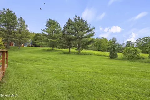 Exterior - 94 Corey Rd #D, Hancock, MA 01237 photo 9 of 12
