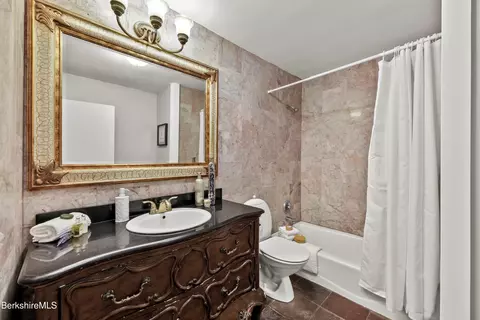Bath - 94 Corey Rd #D, Hancock, MA 01237 photo 1 of 2