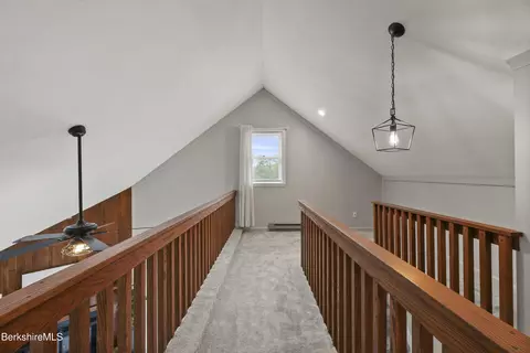 Entry Way - 94 Corey Rd #D, Hancock, MA 01237 photo 2 of 2