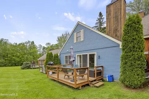 Exterior - 94 Corey Rd #D, Hancock, MA 01237 photo 6 of 12