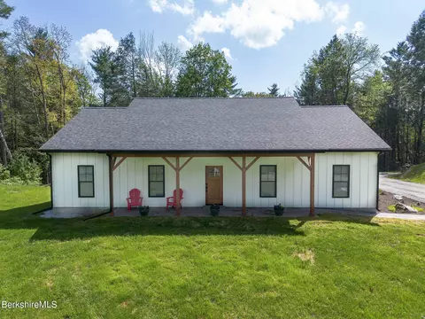 10 Terra Ferma Dr, Egremont, MA 01230