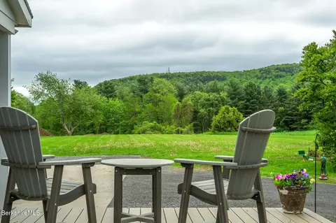 955 Barker Rd, Pittsfield, MA 01201