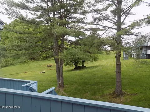 Exterior - 4 Rolling Hl # -9, Lenox, MA 01240 photo 2 of 3
