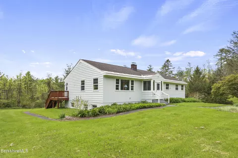 80 Plunkett St, Lenox, MA 01240