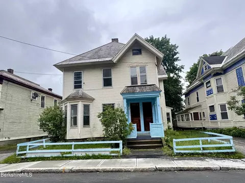 30 Hall St, North Adams, MA 01247