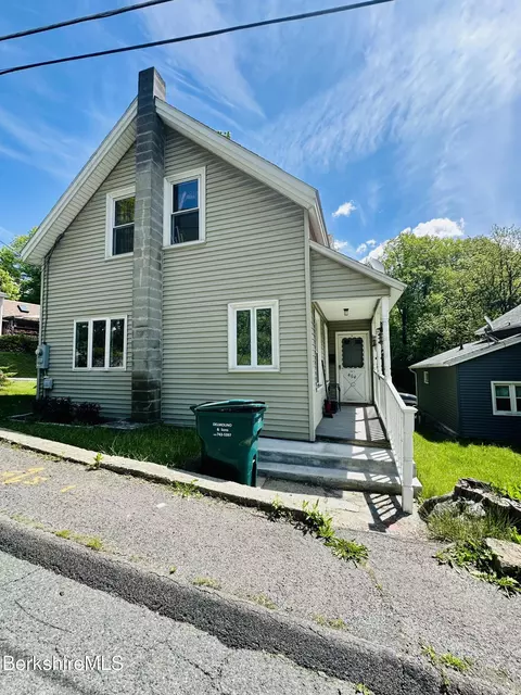 464 N Houghton St, Clarksburg, MA 01247