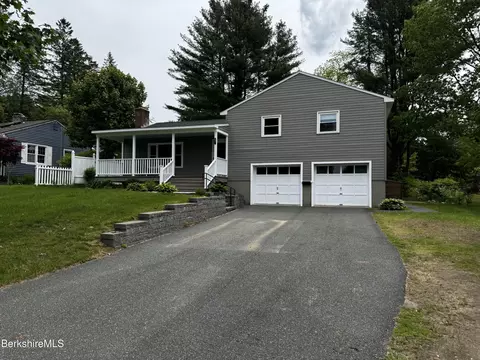 72 Harryel St, Pittsfield, MA 01201