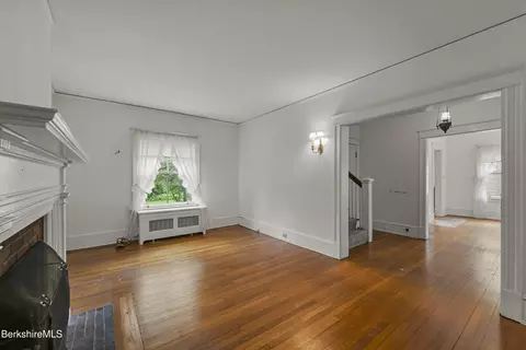 11 Laflin Ter, Pittsfield, MA 01201 photo 7