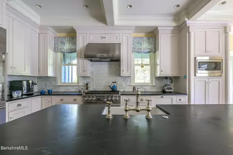 Kitchen - 38 Taconic Ave, Lenox, MA 01240 photo 4 of 5