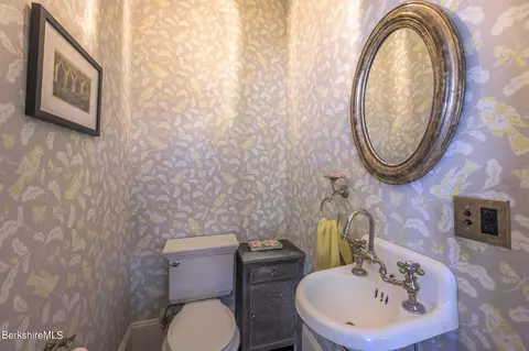 Bath - 38 Taconic Ave, Lenox, MA 01240 photo 1 of 4