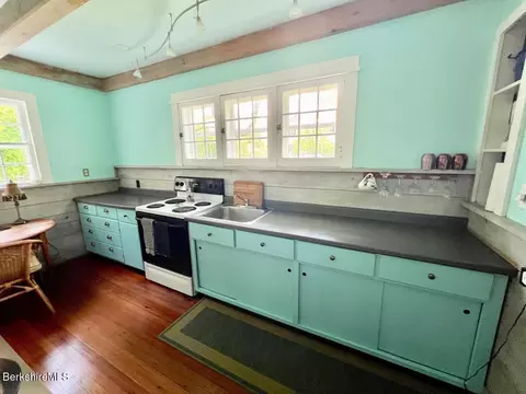 170 Main St, Lenox, MA 01240 photo 13