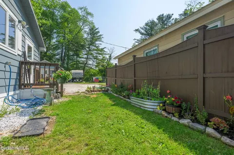 13 Pine Rd, Richmond, MA 01254 photo 5
