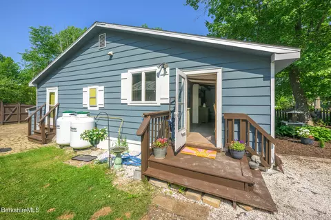 13 Pine Rd, Richmond, MA 01254 photo 8