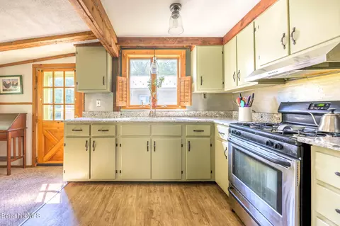 13 Pine Rd, Richmond, MA 01254 photo 14