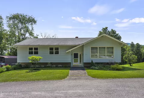 329 Lanesboro Rd, Cheshire, MA 01225