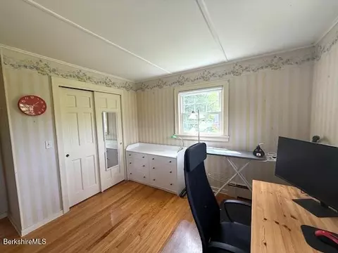 191 Luce Rd, Williamstown, MA 01267 photo 10