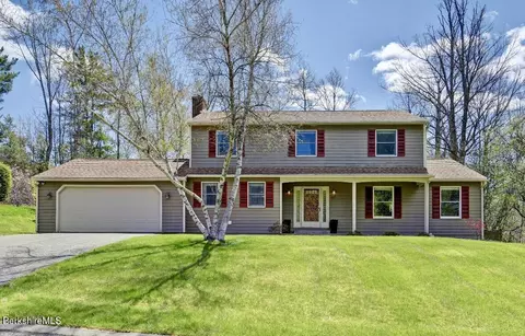 52 Hemlock Hl, Dalton, MA 01226