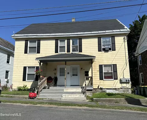 23-27 Gallup St, North Adams, MA 01247